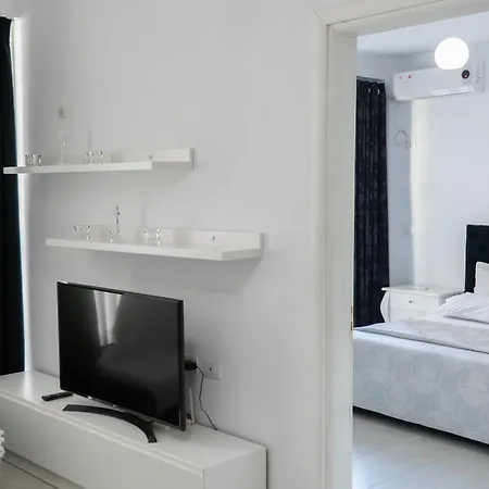 Cheerful Home! * Saranda